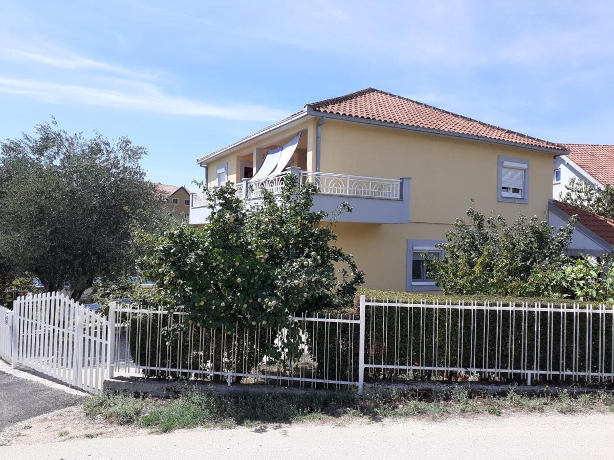 La Hacienda Dd Otel Trebin Dış mekan fotoğraf
